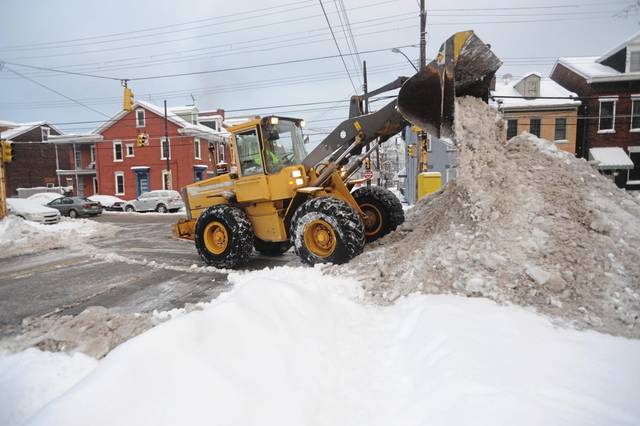 2277054_web1_ptr-snowmageddon-099