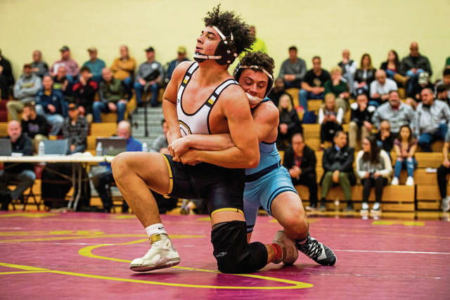 Burrell’s Mikey Scherer exceeds expectations in return to mat