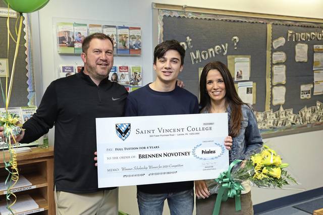 2284904_web1_gtr-HempfieldScholarships40-010319