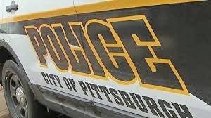 2290275_web1_WEB-Pittsburgh-police-car