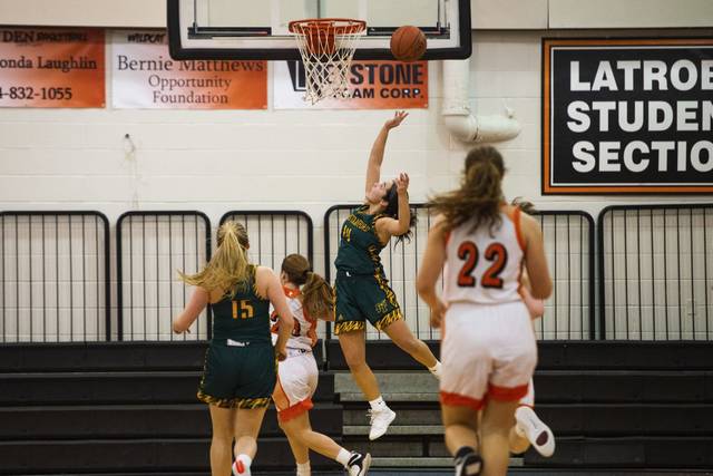 Inspired effort from Maura Suman helps Penn-Trafford top Latrobe, clinch playoff spot<span class="headline-video">Video <i class="fa-solid fa-circle-play"></i></span>