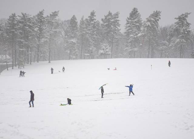 2291294_web1_PTR-SnowFeature303-020820