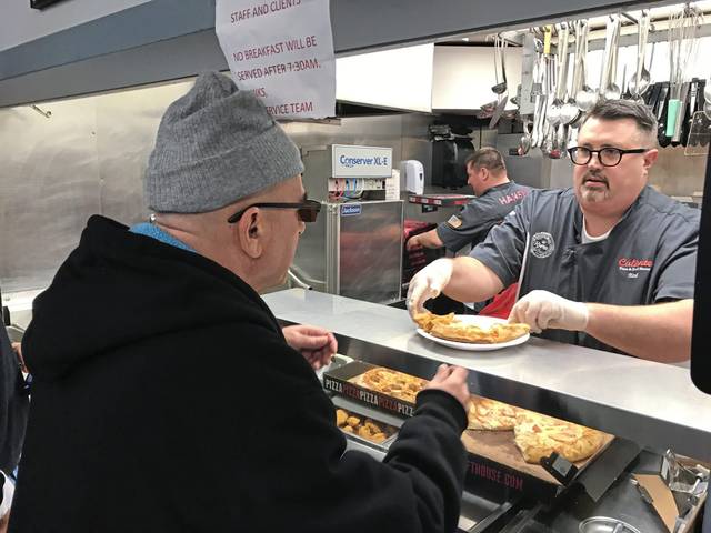 2293338_web1_PTR-PIZZA