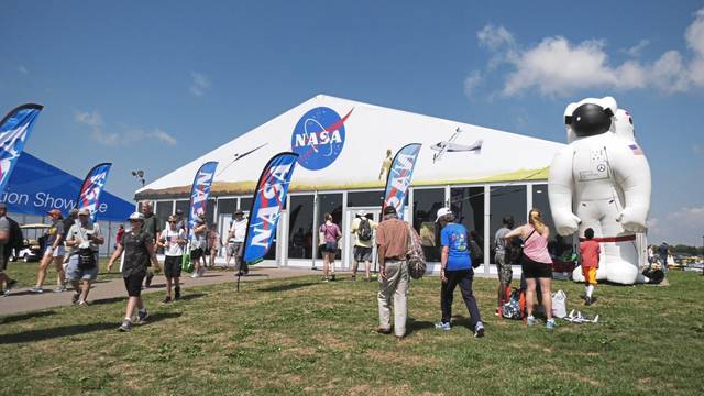2306502_web1_NASApavilion