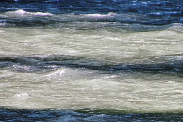 2312577_web1_web-river