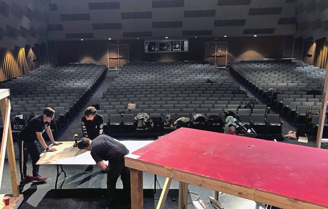 2318875_web1_gtr-StageCrew8-022320