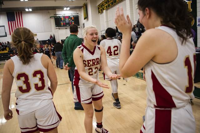 Top-seeded Serra Catholic girls look sharp in win over Winchester Thurston