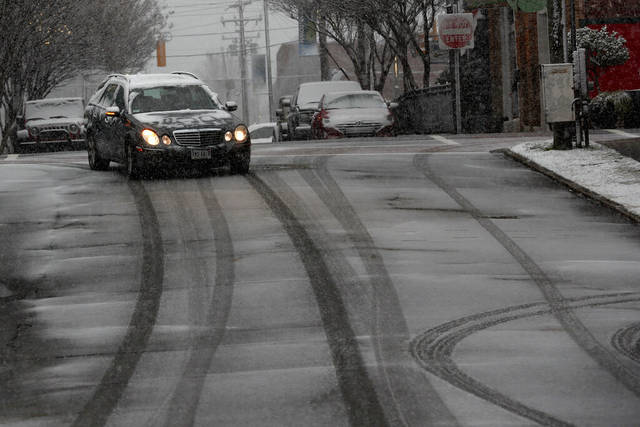 2350255_web1_AP20051860840605