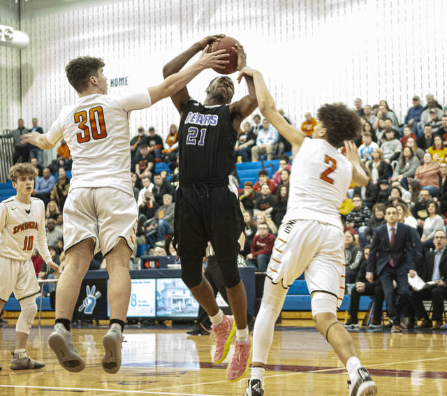 Winchester Thurston shocks Springdale to earn second playoff win in school history<span class="headline-video">Video <i class="fa-solid fa-circle-play"></i></span>