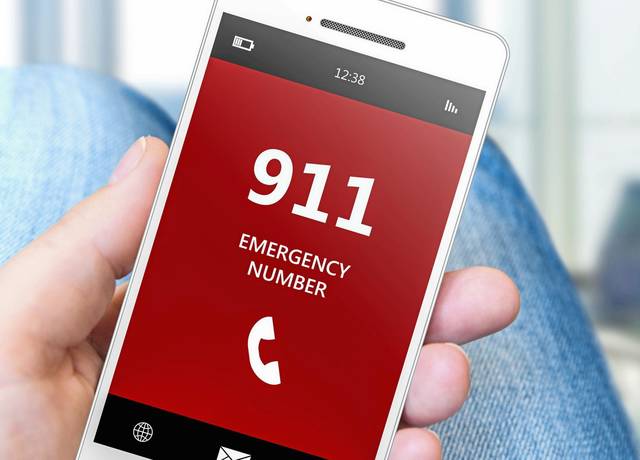 2353382_web1_web-911call