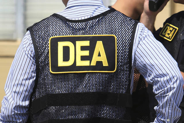 DEA agent accused of conspiring with Colombian drug cartel