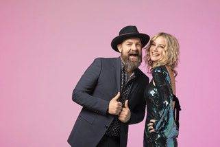 2363244_web1_gtr-sugarland