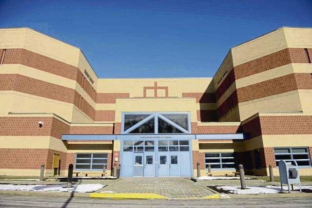 2363583_web1_gtr-liv-jailedparentsdoc1-051719