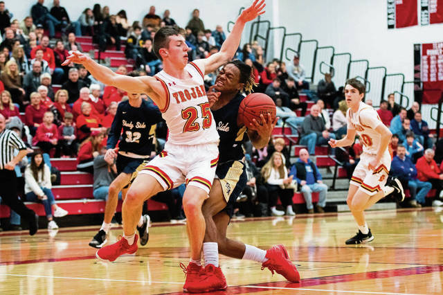 Shady Side Academy basketball pays tribute to seniors, looks to future