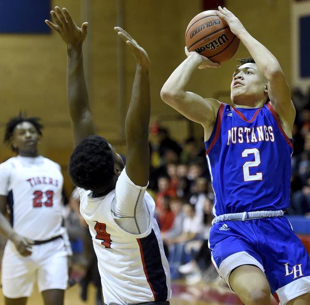 Mars’ Carmody, Laurel Highlands’ Gallagher share spotlight in WPIAL 5A final