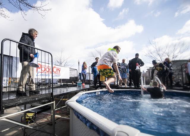2385751_web1_gtr-Specialplunge006-022920