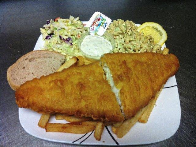2354411_web1_vnd-StrFishFry-030319