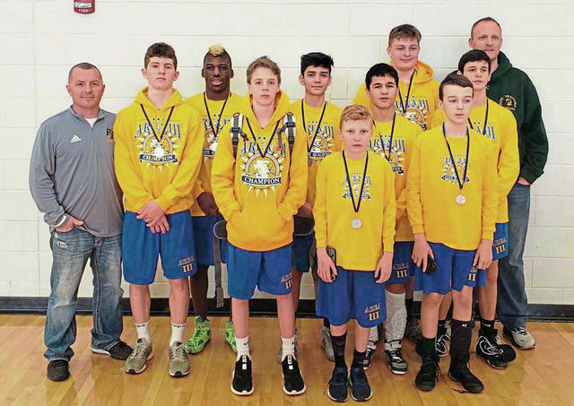 Penn-Trafford junior wrestling has banner year, sends 9 to state tournament