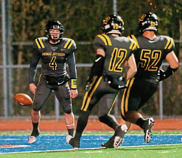 Thomas Jefferson football program honors accomplished senior class