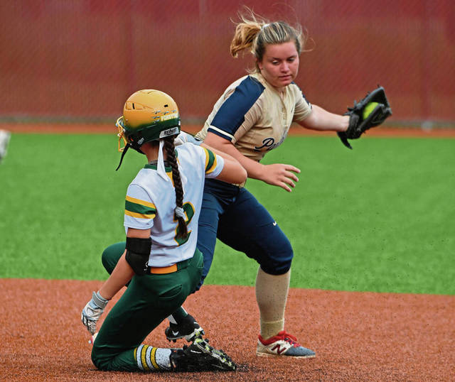 Franklin Regional softball blending youth, experience