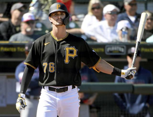 2425000_web1_gtr-bucs02-031020
