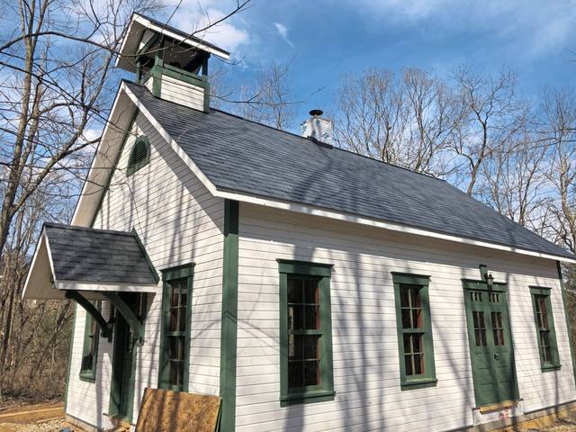 2446631_web1_gtr-schoolhouse1-031420