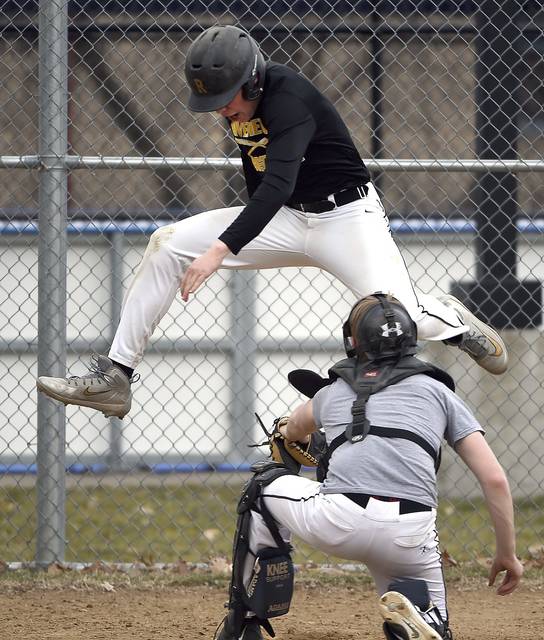 Riverview aims to contend in challenging Section 3-2A