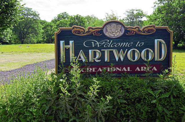 2457921_web1_hj-web-HartwoodAcres1