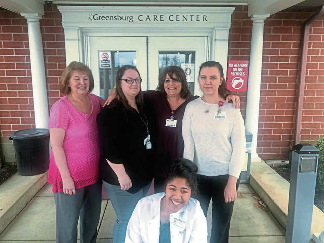 2475831_web1_gtr-GbgNursingHome20200320_0010