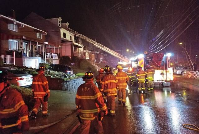 2478390_web1_ptr-GreenfieldFireA-032120