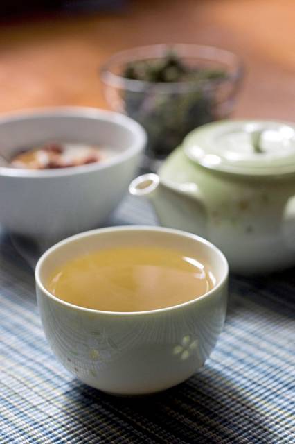 2478579_web1_web-tea