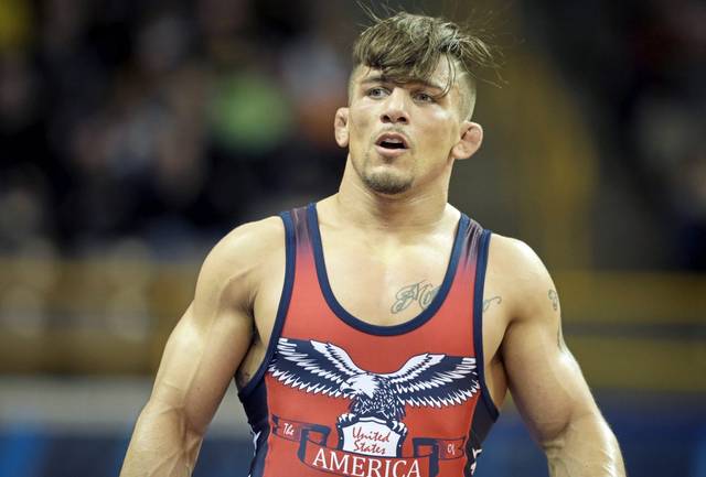 2515636_web1_gtr-PSUwrestler-040120