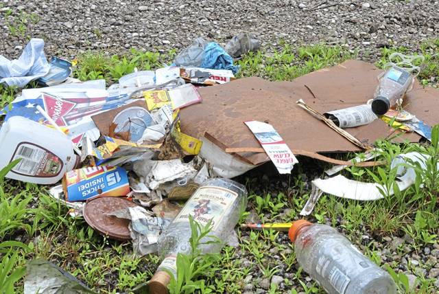 2514259_web1_ptr-garbage-litter-web