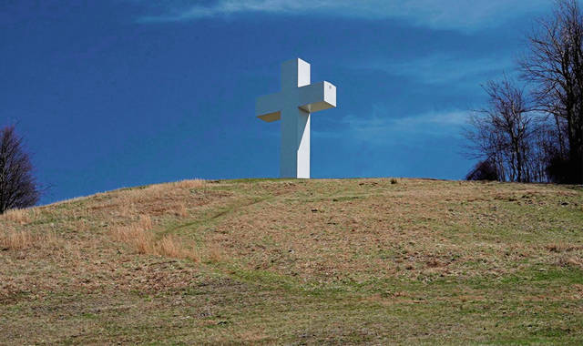 2514283_web1_GTR-greatcross4.041220