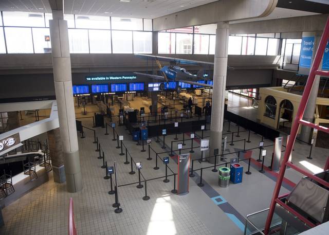 2516675_web1_PTR-Airport001-040120