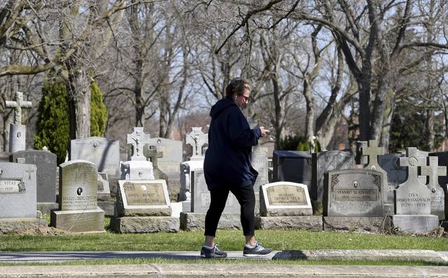 2523999_web1_PTR-Cemeteries02-040320