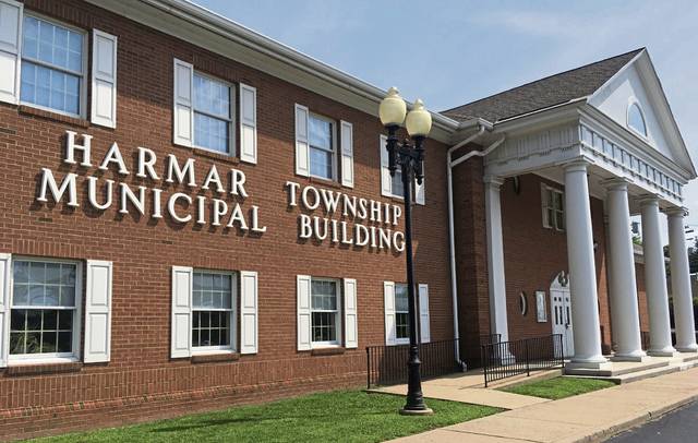 2542415_web1_web-harmarbuilding