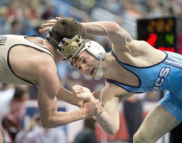 2564455_web1_PTR-piaaAAwrestle5-031216
