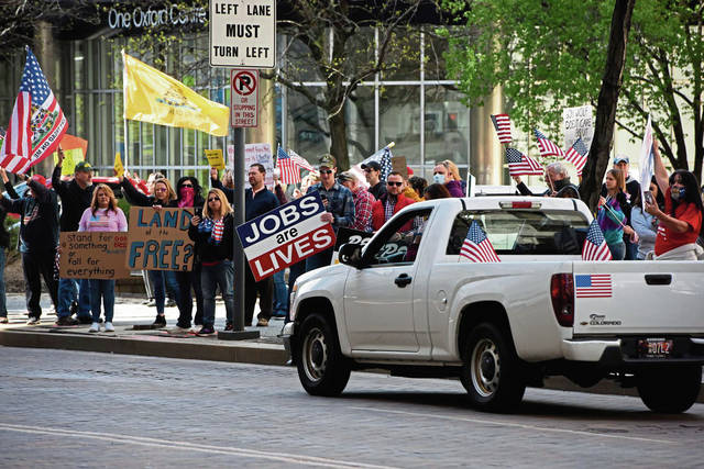 2569787_web1_ptr-PittsburghRally701-042120