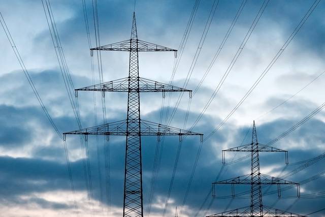 2573670_web1_Electric-Power-Lines
