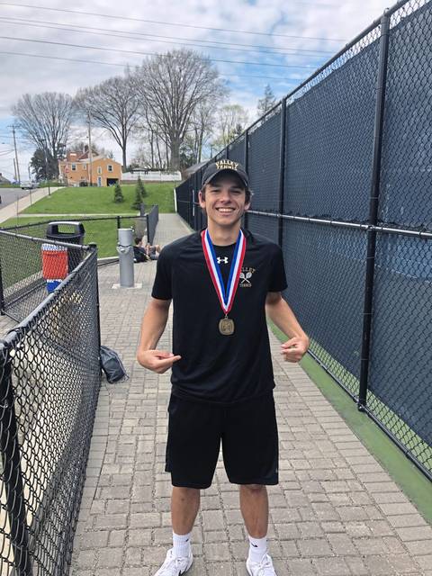 Senior Spotlight: Valley tennis standout Odrey knocking off the rust