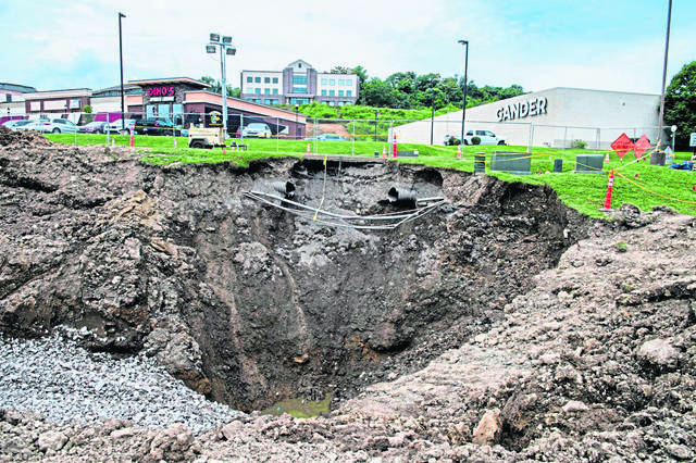 2583996_web1_gtr-sinkhole003-071719