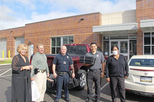 Penn Hills police get a sweet gesture of appreciation