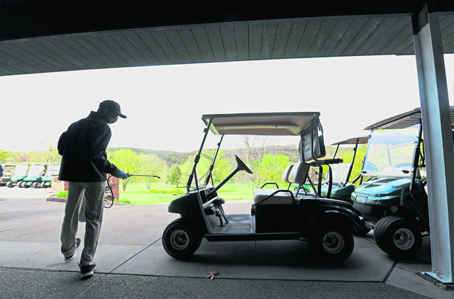 2607754_web1_GTR-GolfOpens101-050120