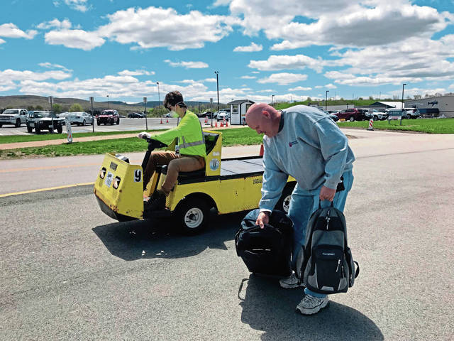 2613619_web1_gtr-PalmerPassenger2-050520
