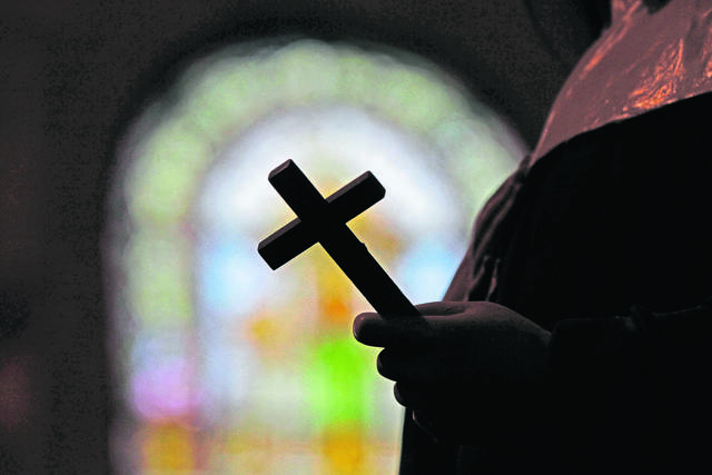 2628745_web1_catholic