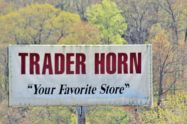 Demolition underway at former Trader Horn site in McCandless<span class="headline-video">Video <i class="fa-solid fa-circle-play"></i></span>