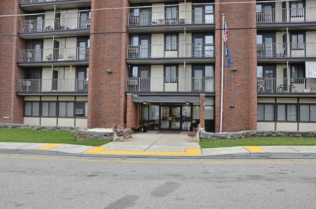 2648767_web1_vnd-parnassumanorcovid-051620