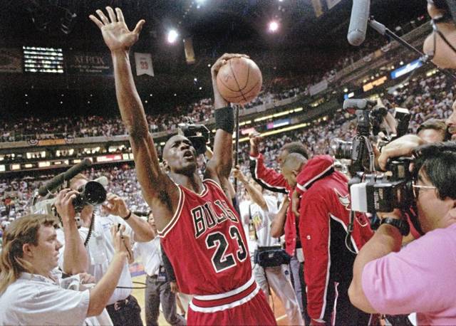 2659725_web1_gtr-mj-040120