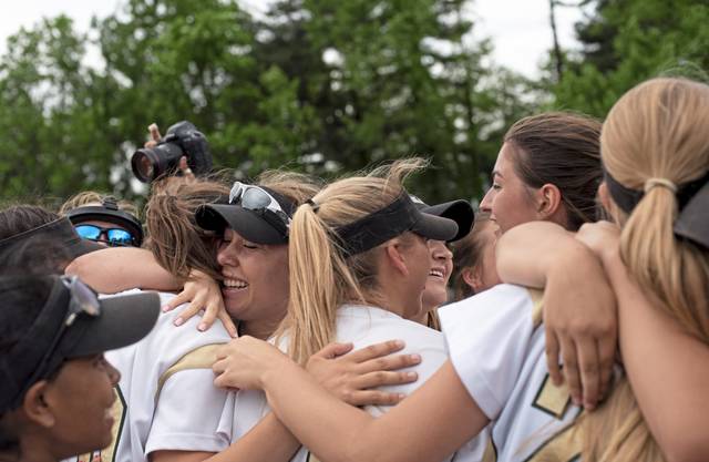 Decade’s best WPIAL finals: Softball No. 8